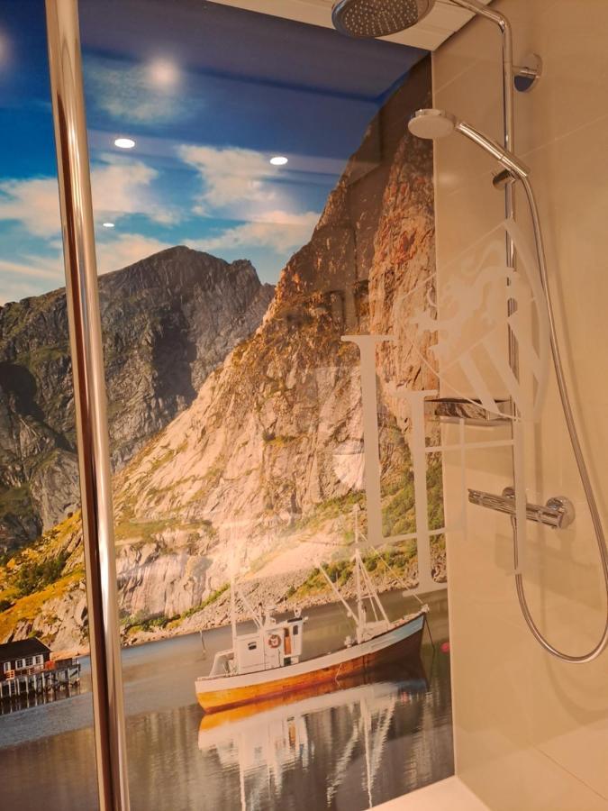 Leine Hotel Паттензен Экстерьер фото