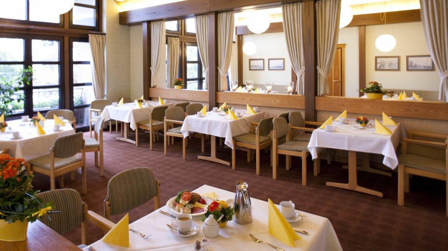 Leine Hotel Паттензен Экстерьер фото