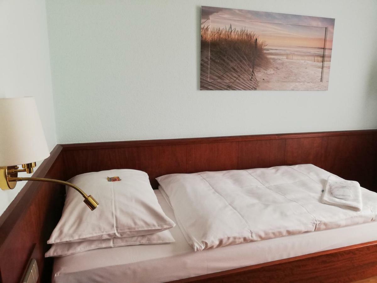 Leine Hotel Паттензен Экстерьер фото